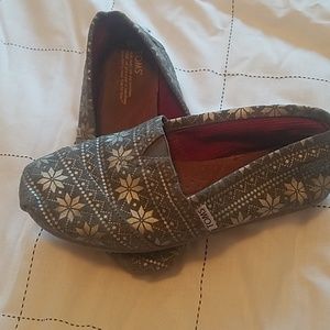 Toms snowflake pattern